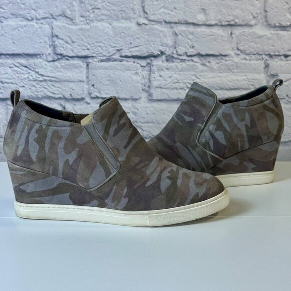 Susina Wedge Camouflage slip on Blue/Gray Size 7M - Picture 3 of 7